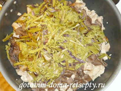 тушеное мясо с грибами 6
