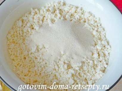 творожная запеканка с манкой и изюмом 5
