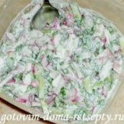 салат из огурцов с яйцом и редиской