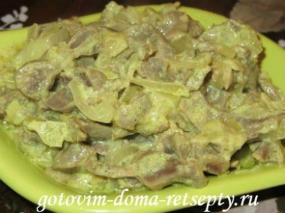 куриные желудки, рецепт в сметане 1