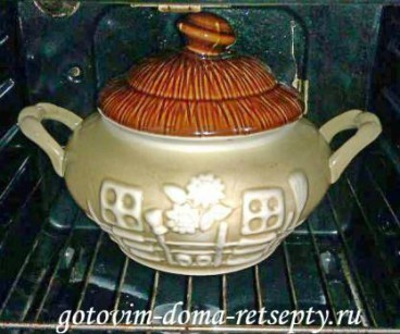 картофель с грибами и курицей в горшочке 6