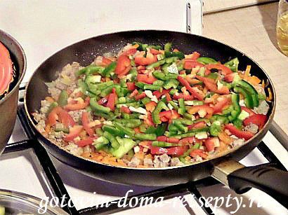 запеченные в духовке баклажаны фаршированные мясом 8