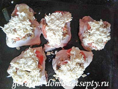 курица с грибами сыром и помидорами 12