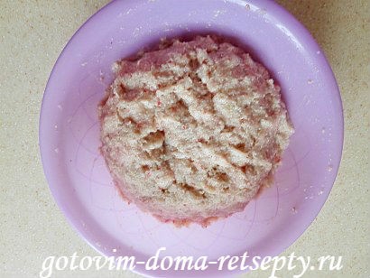 котлеты из куриного филе с крабовыми палочками 6